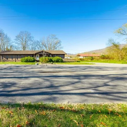 Image 2 - 260 Smith Lane, Richard City, South Pittsburg, TN 37380, USA - House for sale