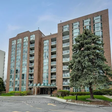 Rent this 2 bed apartment on 1203 North Shore Boulevard in Burlington, ON L7T 3P3