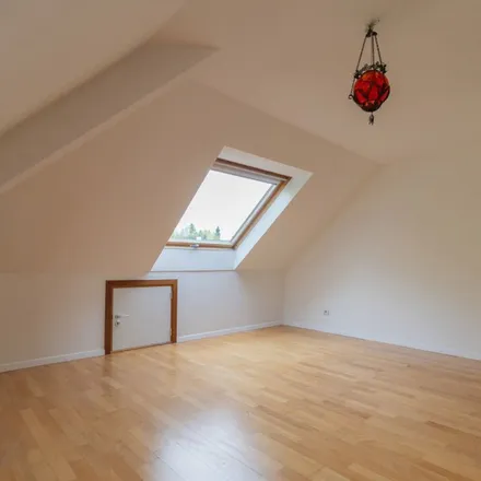 Rent this 4 bed apartment on Bosstraat 61 in 1950 Kraainem, Belgium