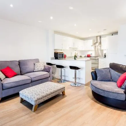 Rent this 3 bed apartment on Cuprum in 29 Occupation Road, Cambridge