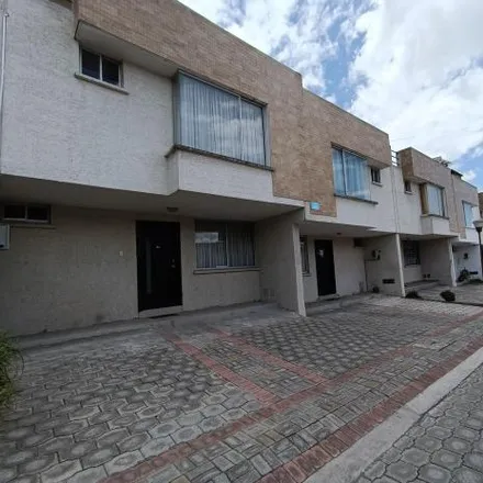 Buy this 4 bed house on Microtaximetros Stalin Tax in Carlos Mantilla E5-263, 170206
