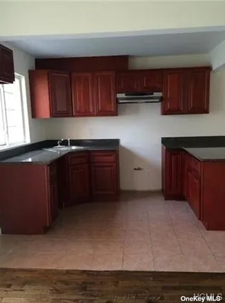 Buy this 3 bed house on 2017 Gildersleeve Avenue in New York, NY 10473