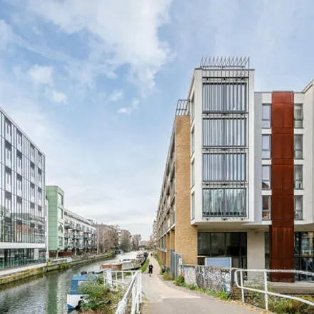 Rent this 1 bed apartment on Reliance Wharf in Regent's Canal towpath, De Beauvoir Town