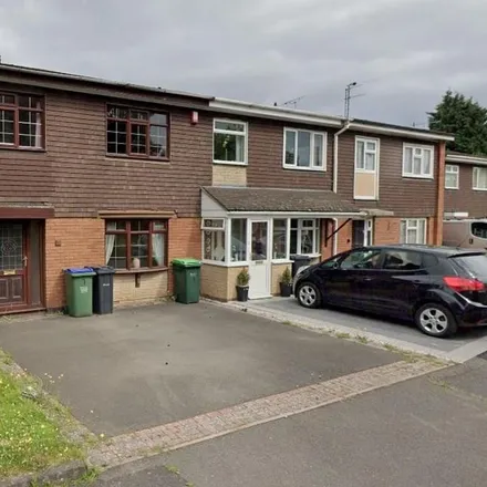 Image 3 - 31 Cherry Orchard, Rowley Regis, B64 6RY, United Kingdom - Townhouse for rent