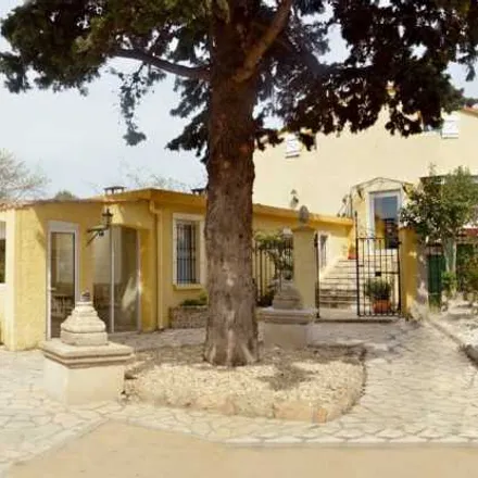 Buy this 5 bed house on Villeneuve-lès-Béziers in Hérault, France