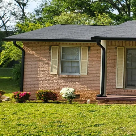 Rent this 5 bed room on 2115 Rochelle Way in College Park, GA 30349