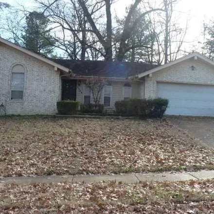 Rent this 3 bed house on 5325 Blueridge Parkway in Memphis, TN 38134