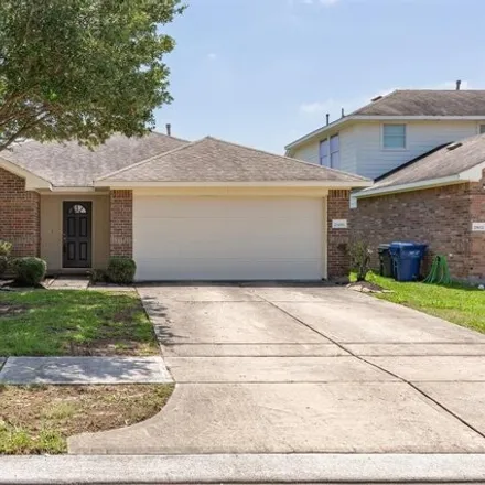 Rent this 3 bed house on 28422 Lockeridge Cove Drive in Montgomery County, TX 77386
