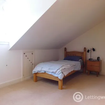 Image 3 - 6 Queen's Gardens, Aberdeen City, AB15 4YD, United Kingdom - Apartment for rent