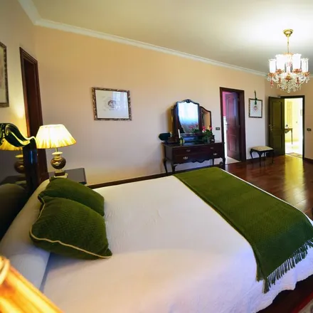 Rent this 5 bed house on 38400 Puerto de la Cruz