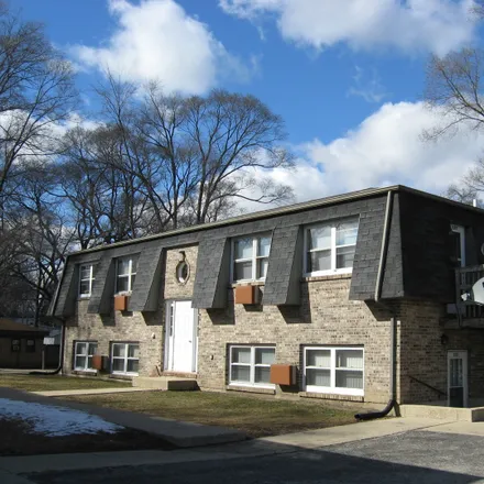 Rent this 2 bed house on 3303 Colgate Avenue in Zion, IL 60099
