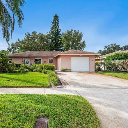 Buy this 2 bed house on 1759 Starlight Drive in Clearwater, FL 33755