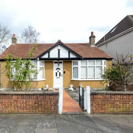 Buy this 2 bed house on 86 Fallsbrook Road in London, SW16 6DX