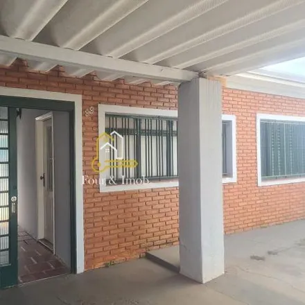Buy this 3 bed house on Rua Paulo Elias Antônio in Jardim Arco Íris, Araraquara - SP