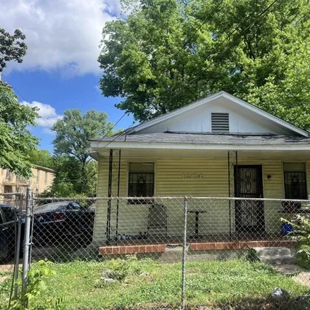 Buy this 2 bed house on 1210 Looney Avenue in Memphis, TN 38107