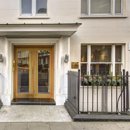 Image 5 - 39 Hill Street, London, W1J 5LX, United Kingdom - Apartment for rent