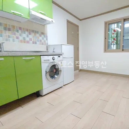 Rent this studio apartment on 서울특별시 광진구 화양동 16-12