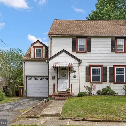 Buy this 4 bed house on 207 Reamer Avenue in Boxwood, New Castle County