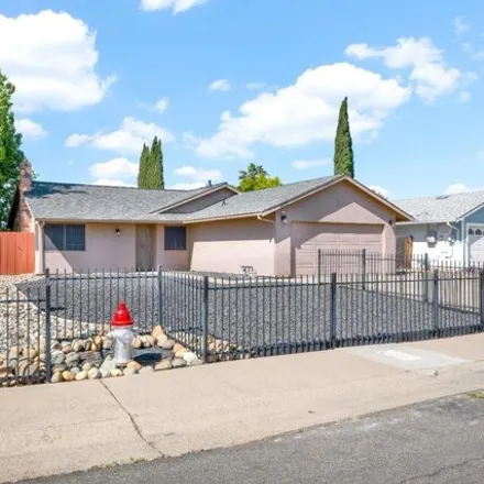 Buy this 3 bed house on 4009 Deerbrook Drive in Sacramento, CA 95823