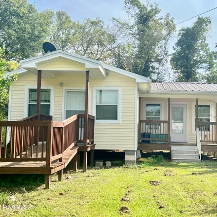 Buy this 2 bed house on unnamed road in Vermilion Parish, LA