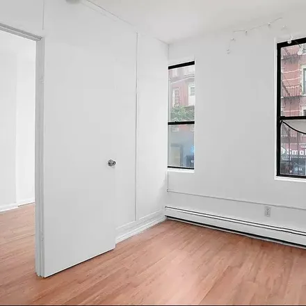 Image 1 - 51 Avenue B, New York, NY 10009, USA - Apartment for rent