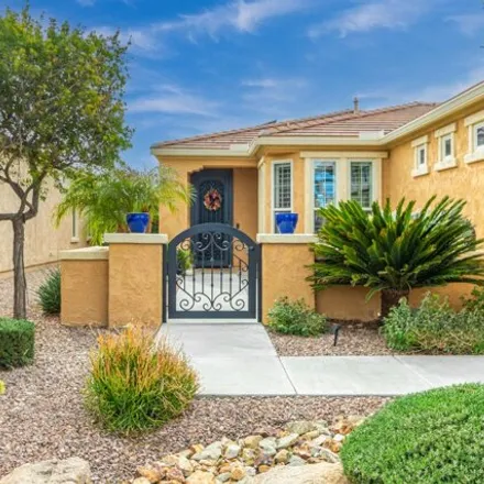 Image 4 - 847 East Laddoos Avenue, San Tan Valley, AZ 85140, USA - House for sale