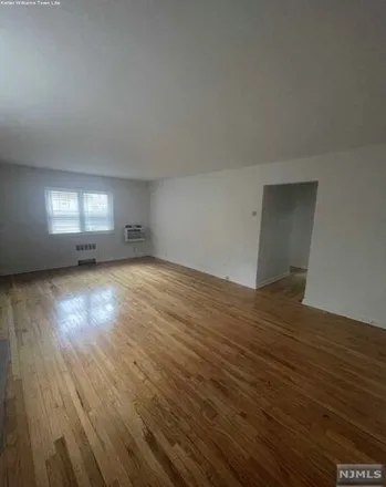 Image 3 - West Passaic Street, Rochelle Park, Bergen County, NJ 07662, USA - Apartment for rent