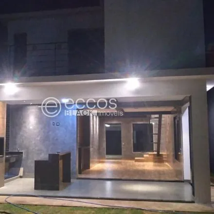 Image 2 - Rua Denver, Novo Mundo, Uberlândia - MG, 38408-154, Brazil - House for sale