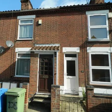 Rent this 3 bed townhouse on Gertrude Road in Norwich, NR3 4SF