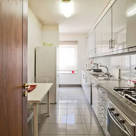 Image 3 - Rua de Vitorino Nemésio, Porto, Portugal - Apartment for rent
