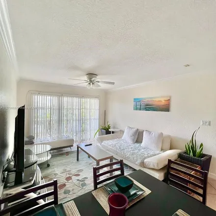 Image 8 - 1517 East Broward Boulevard, Fort Lauderdale, FL 33301, USA - Apartment for rent