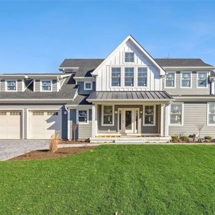 Buy this 4 bed house on 260 Griffin Street in Cutchogue, Southold