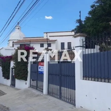 Buy this 3 bed house on Calle Molino del Rey in Hércules, 76140 Querétaro