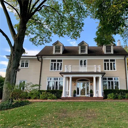Buy this 5 bed house on 400 Hunt Lane in Manhasset, NY 11030