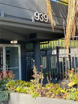 Rent this 2 bed apartment on 939 Palm Avenue in West Hollywood, CA 90069