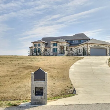 Buy this 5 bed house on 10029 Ratliff Drive in Rogers County, OK 74017