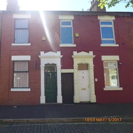 Rent this 2 bed townhouse on Eversleigh Street in Preston, PR1 7HQ