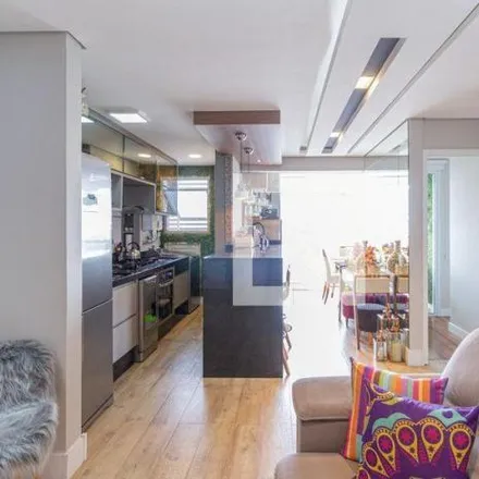 Buy this 3 bed apartment on Rua Machado de Assis in Jardim Bela Vista, Osasco - SP