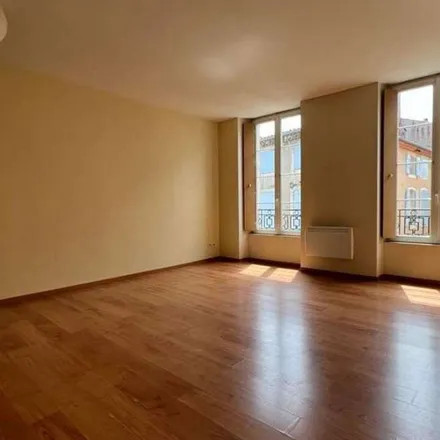 Rent this 2 bed apartment on LCL in Rue Henri IV, 81100 Castres
