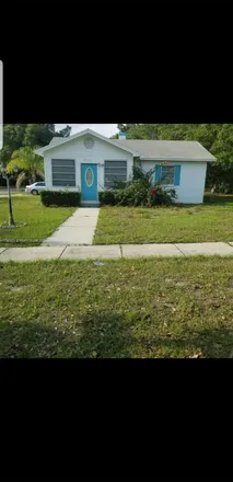 Buy this 2 bed house on Mainstreet Center in 101 North Woodland Boulevard, DeLand