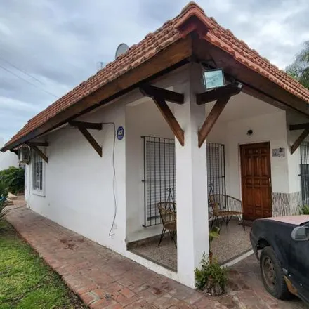 Buy this 2 bed house on Neumáticos Martín Fierro in Martín Fierro, El Jagüel