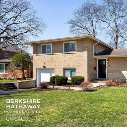 Buy this 4 bed house on 460 Cumnor Court in Deerfield, Lake County
