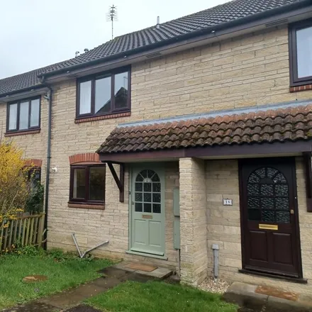 Rent this 2 bed townhouse on Priory Mead in Bruton, BA10 0DZ