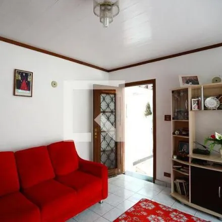 Buy this 3 bed house on Rua Antonieta Aguirre de Morais Barros in Vila Augusta, Guarulhos - SP