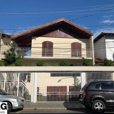 Buy this 3 bed house on Rua Júlia Ivak in Centro, São Bernardo do Campo - SP