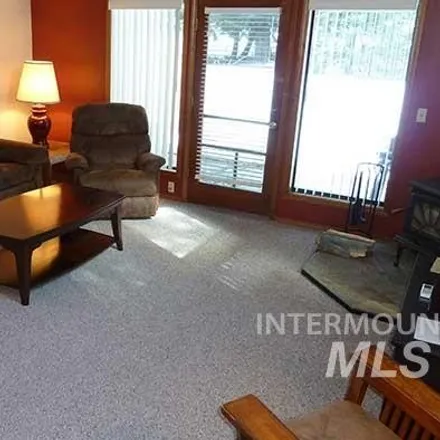 Rent this 3 bed condo on 1614 Davis Avenue in McCall, Valley County