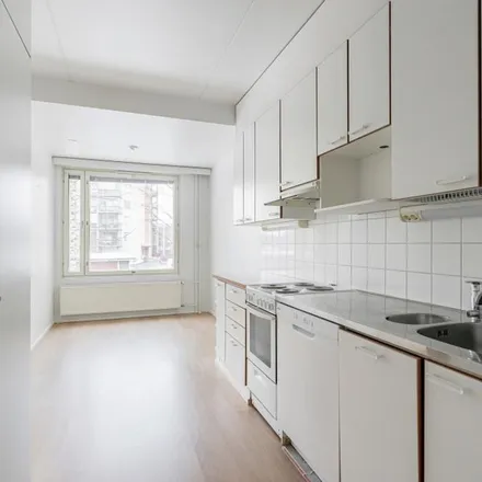 Rent this 2 bed apartment on Sahankaari 15 in 04430 Järvenpää, Finland