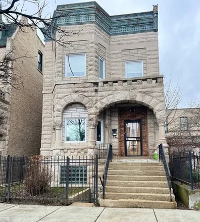 Buy this 5 bed house on 2937 West Washington Boulevard in Chicago, IL 60612