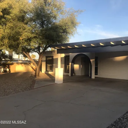 Buy this 3 bed house on 9401 East Deer Trail in Tucson, AZ 85710