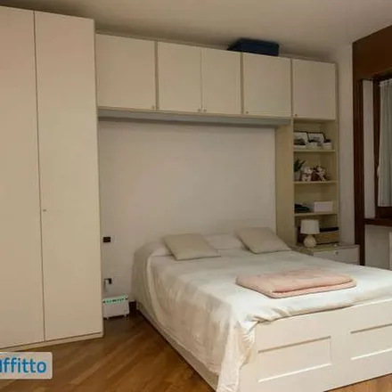 Image 7 - Via Friuli, 20135 Milan MI, Italy - Apartment for rent